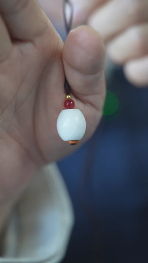 未镶嵌岫玉摆件转转珠卡16