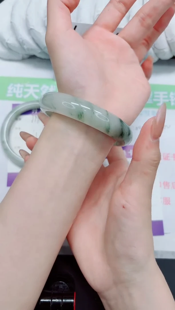 石英质玉手镯未镶嵌279-60.2