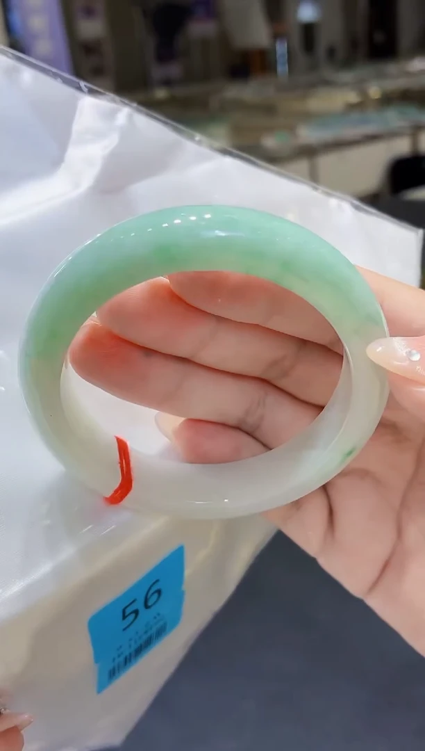 未镶嵌手镯翡翠翡翠手镯56