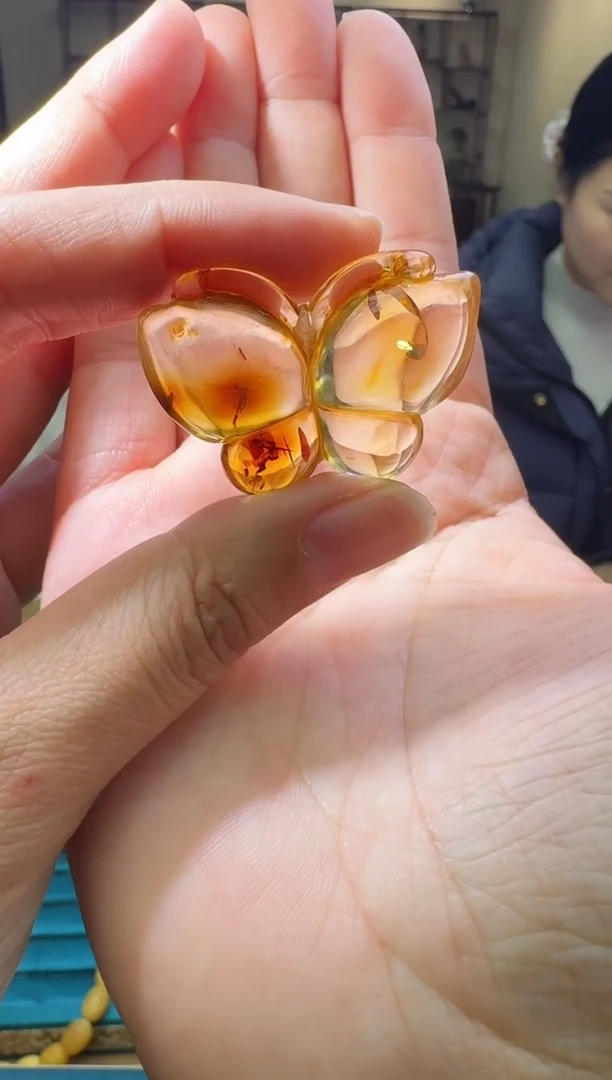 琥珀吊坠(赠链)未镶嵌蕙*多样性发一件 025