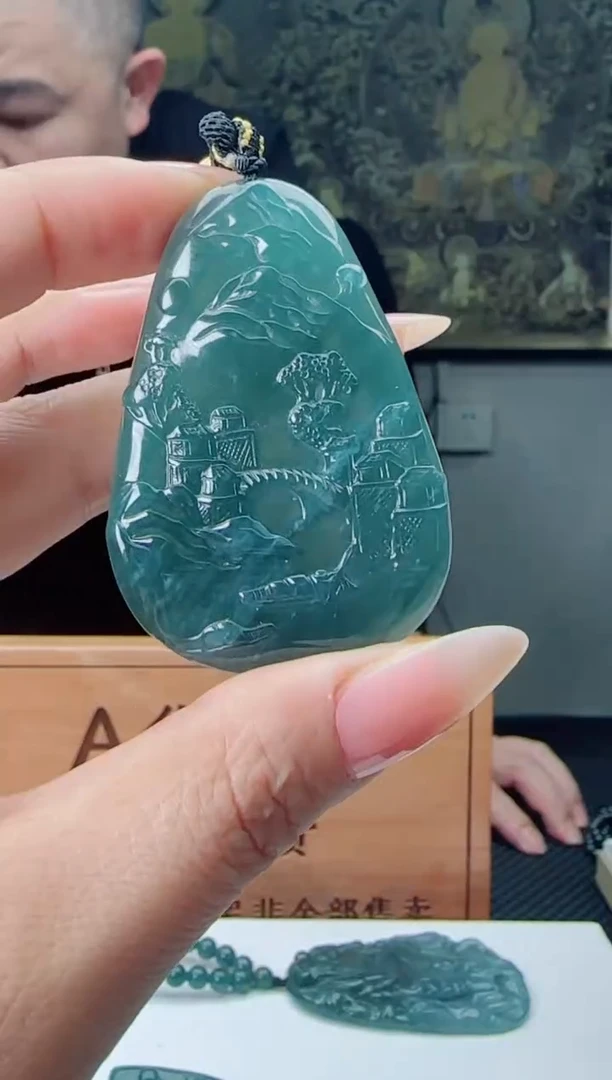 【闪购商品】翡翠颈饰未镶嵌11111111