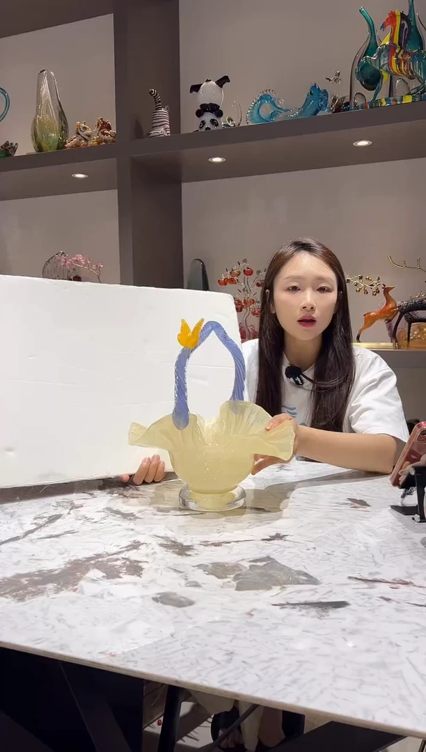 奶油手提果篮 现货