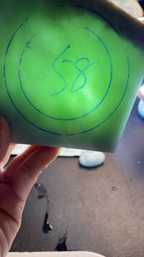 未镶嵌手镯定制翡翠冯*琪翡翠