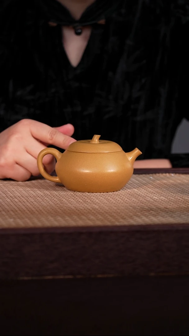 茶壶紫砂黄金段 150cc