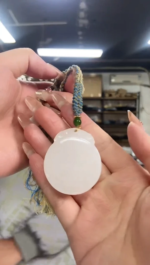 【闪购商品】和田玉（白玉）吊坠未镶嵌多样性发其一颜色微差