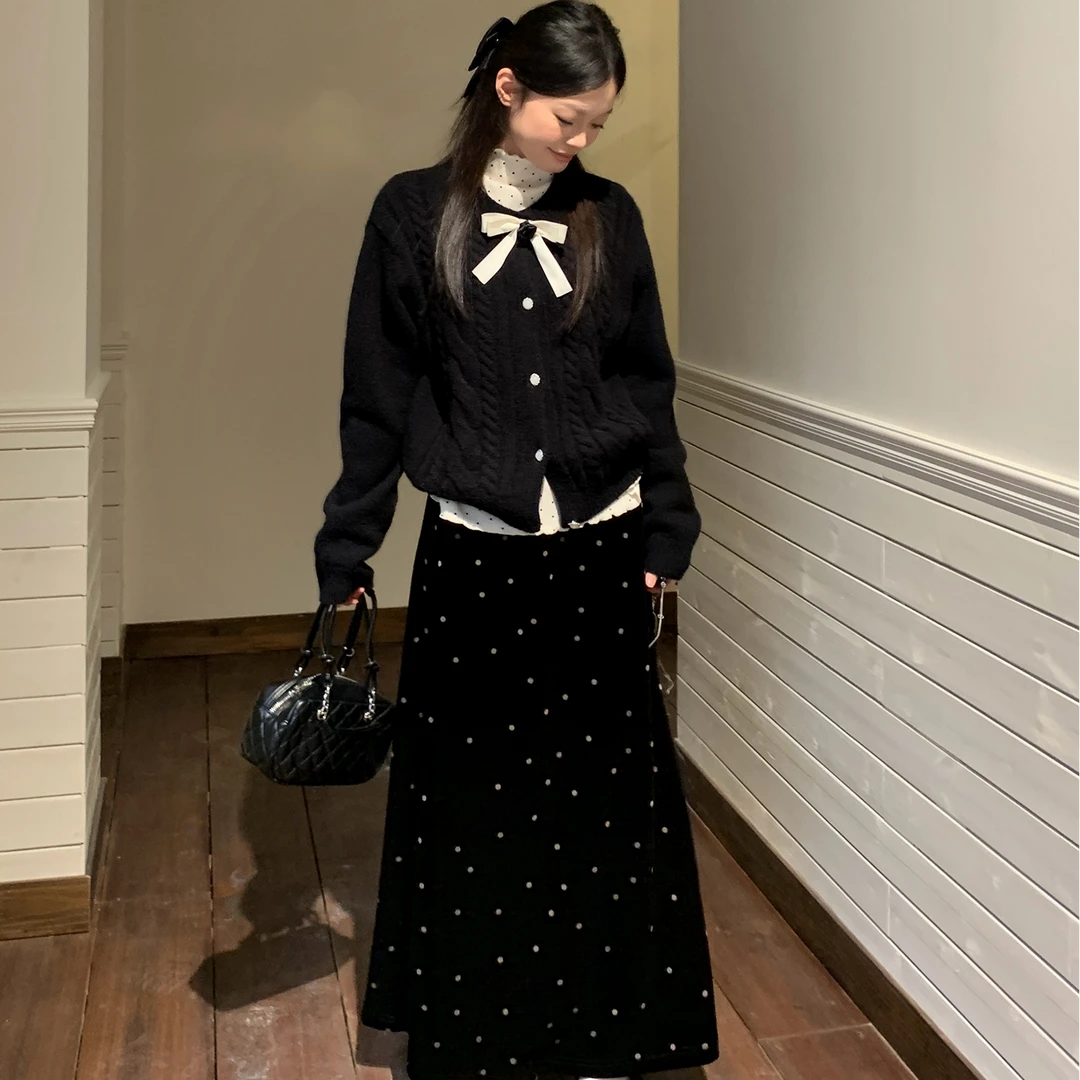 黑色波点a字加绒半身裙套装女冬季高腰新款百搭超好看长款裙子