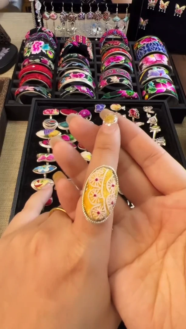 织绣艺枝独绣老绣饰品313