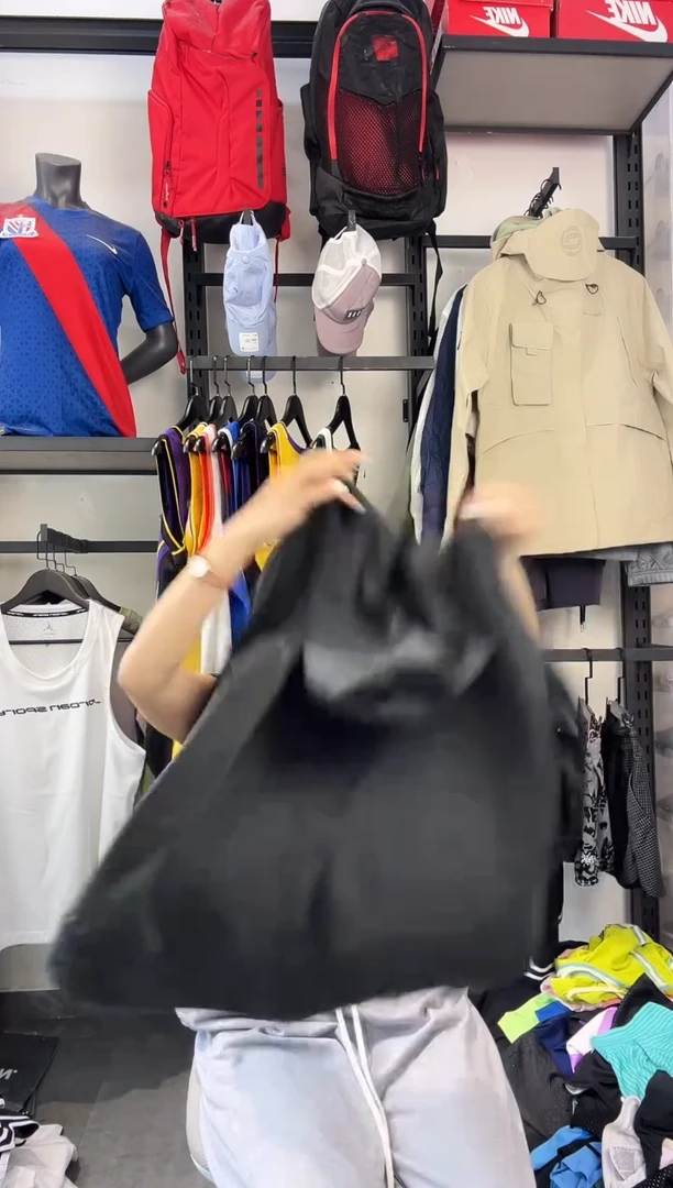 682   ·编码 瑕疵款直播间过款为准 尺码·