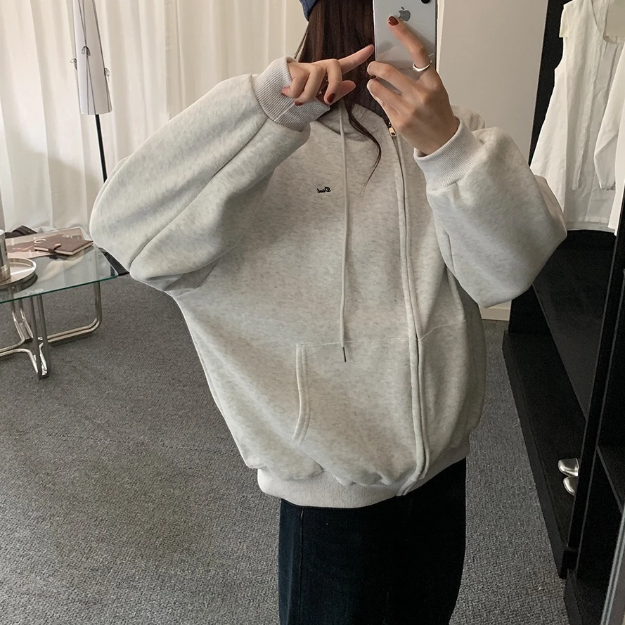 简约大版刺绣长袖连帽卫衣女秋冬减龄学院风抽绳宽松帽衫外套上衣