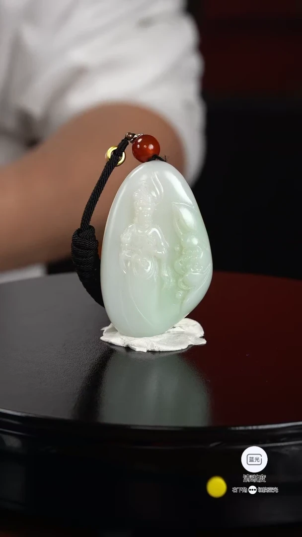 和田玉未镶嵌把件挂件