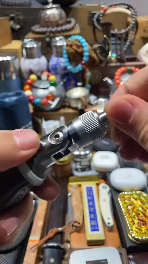 瓷片闪购商品 如图所示