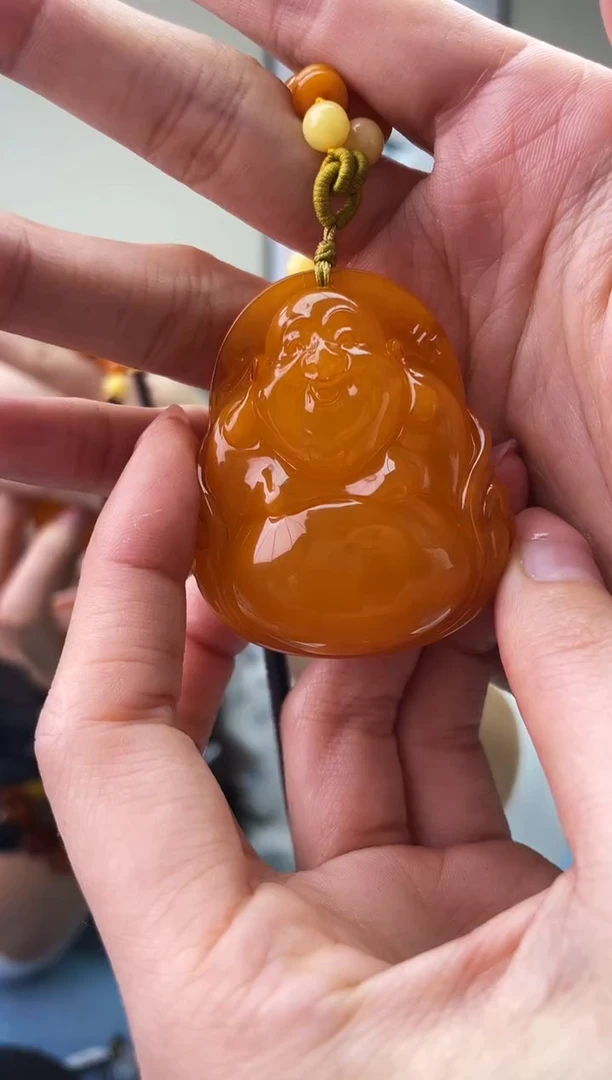 琥珀未镶嵌珠宝奇石T025微瑕假一罚十，多样性发一件