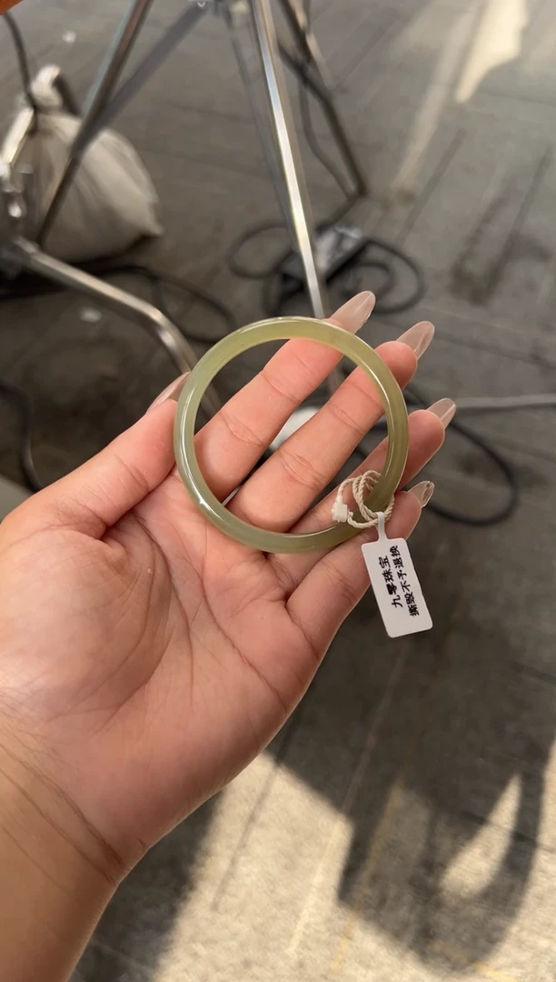 未镶嵌手镯和田玉C0143-52