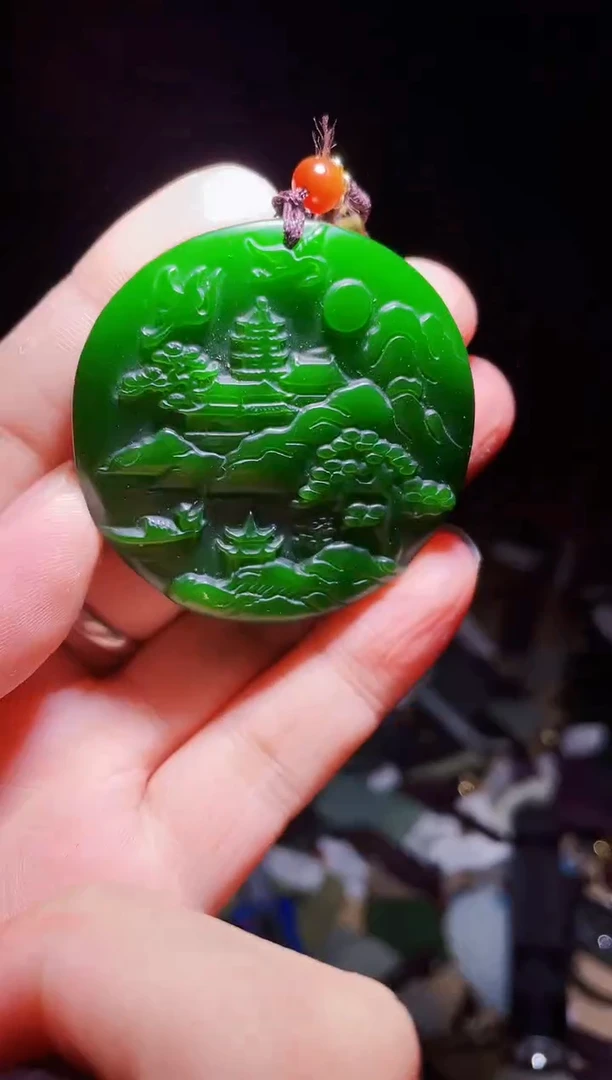 颈饰未镶嵌和田玉1