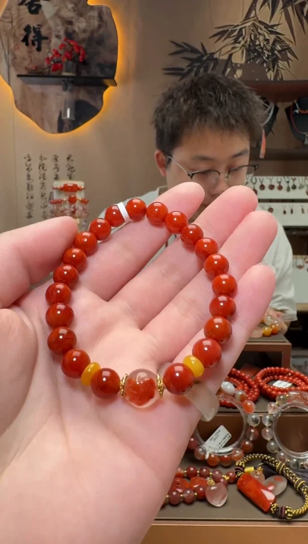 未镶嵌原矿无优化无注胶手串南红玛瑙一条8mm+ 多样性发货