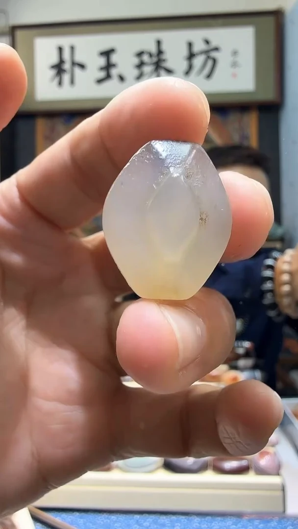 【闪购商品】玛瑙/玉髓颈饰未镶嵌龟背