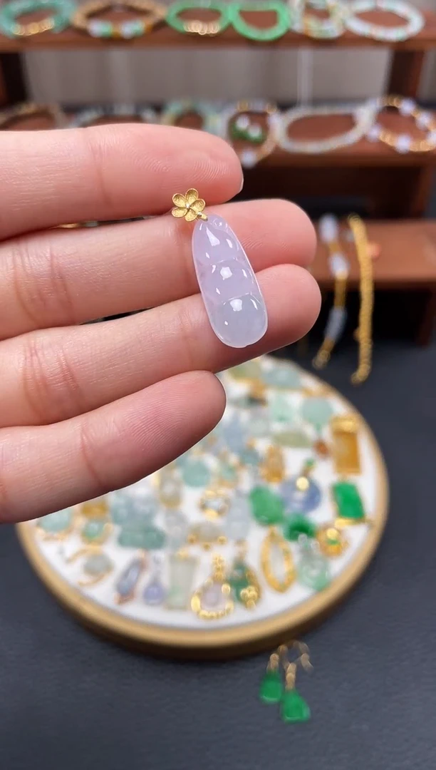 【闪购商品】翡翠吊坠(不含链)18K金镶嵌一个  JK135