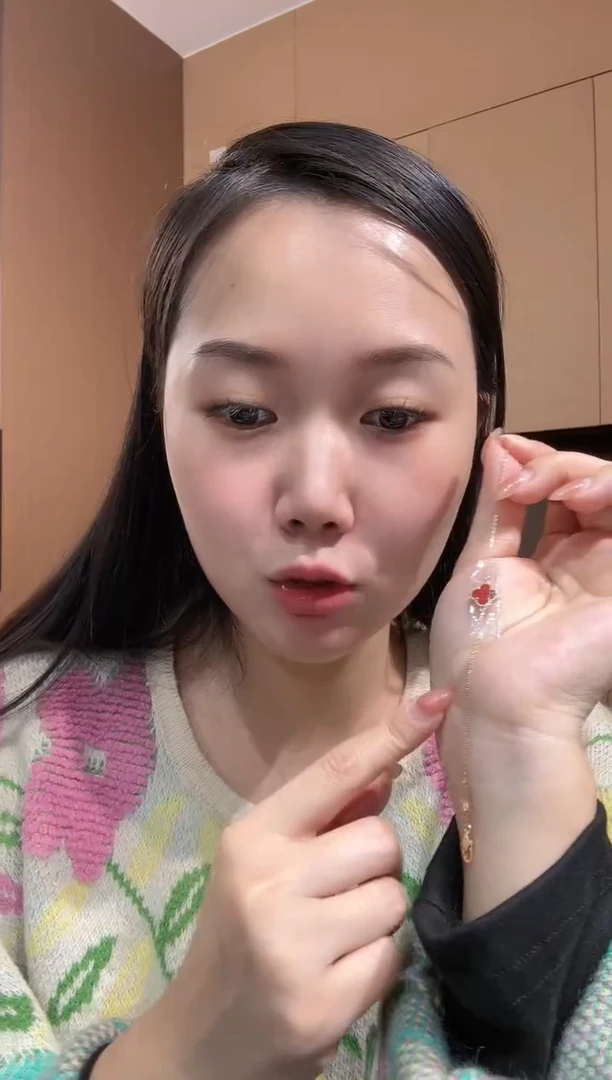 【闪购商品】玛瑙/玉髓手链18K金镶嵌红色k黄，小号单花手链GHJ