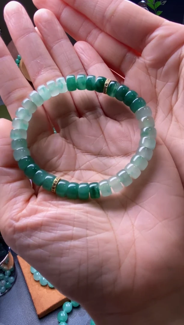 石英质玉手串合金S****秦非洲翠天然手串