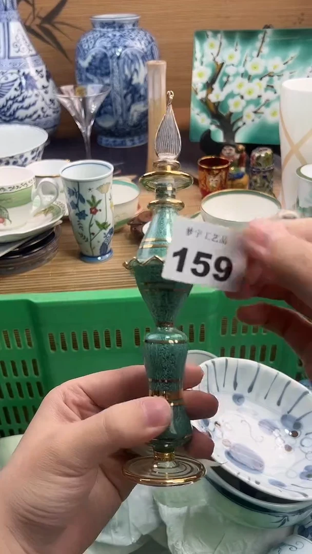 瓷片熊****经A瓷片       159