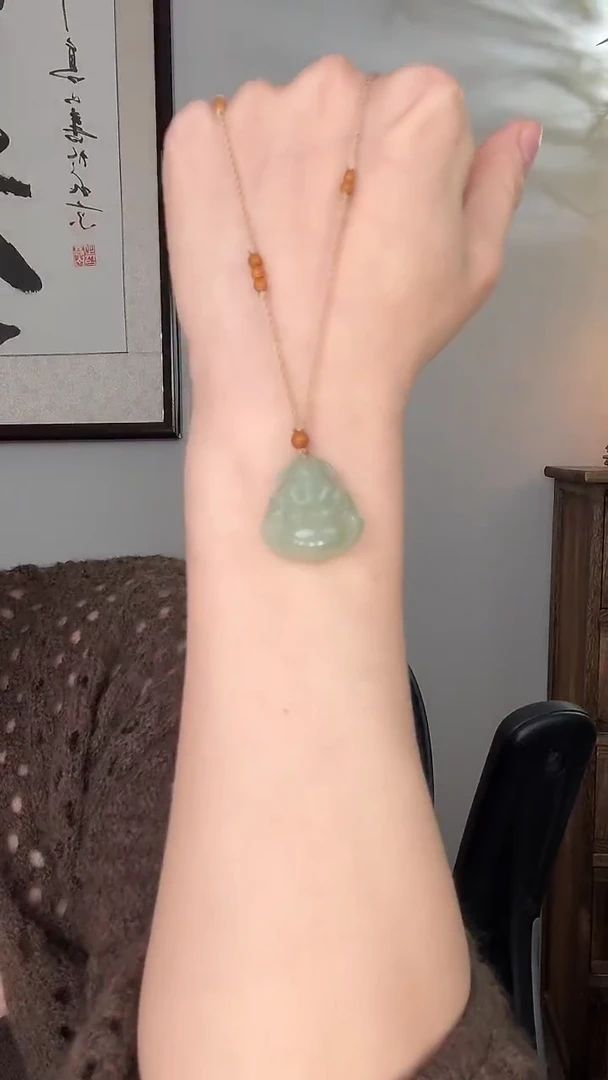 颈饰未镶嵌和田玉佛25mm