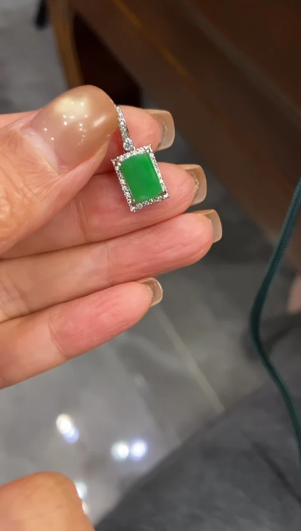 银S925镶嵌挂件翡翠吊坠