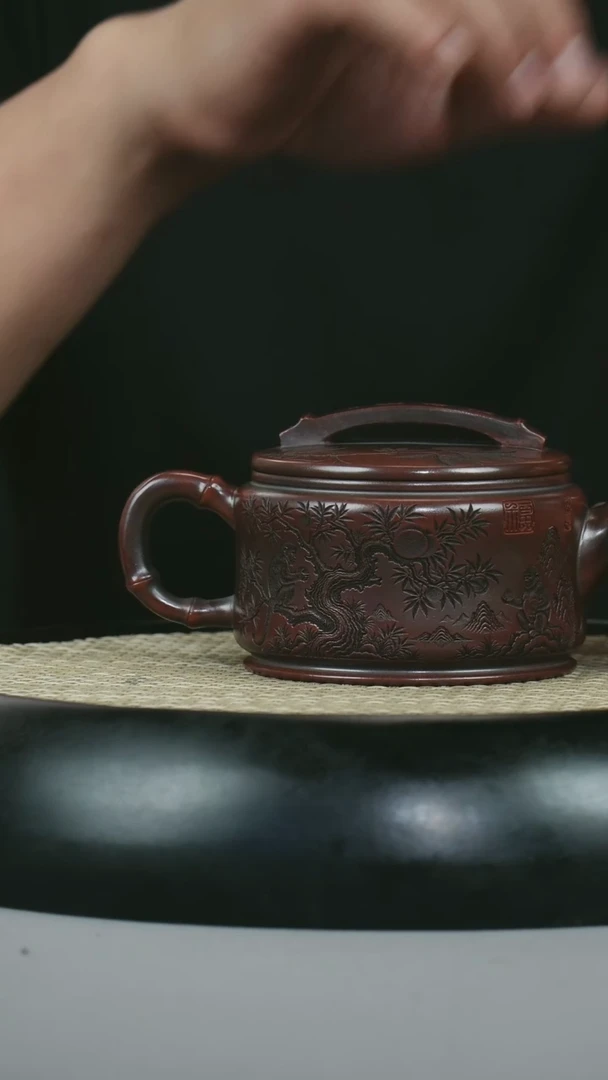 茶壶紫砂 龙山古乌泥 灵猴献瑞