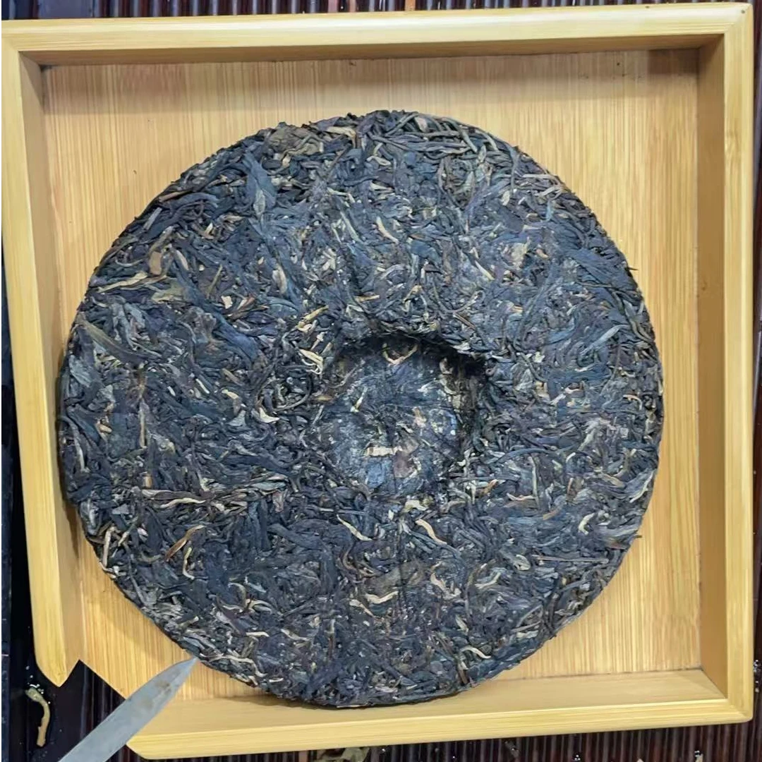 6月10日 357克 12年刮风寨 生茶 饼茶 Y2040