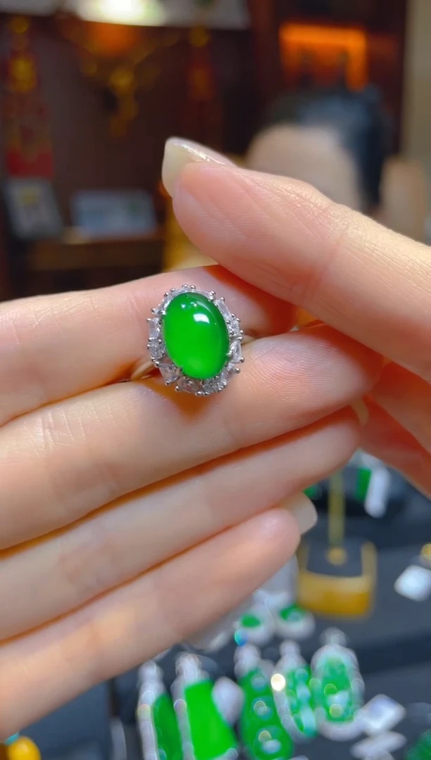 翡翠戒指银S925镶嵌天然A货翡翠戒指/127347