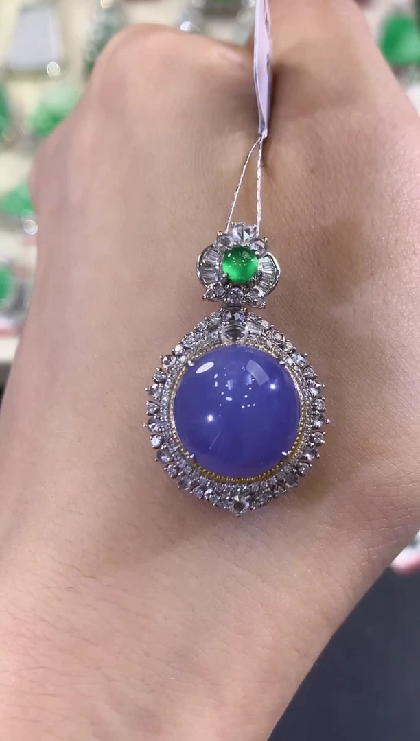 翡翠18K金镶嵌吊坠(不含链)B263      紫色有色差