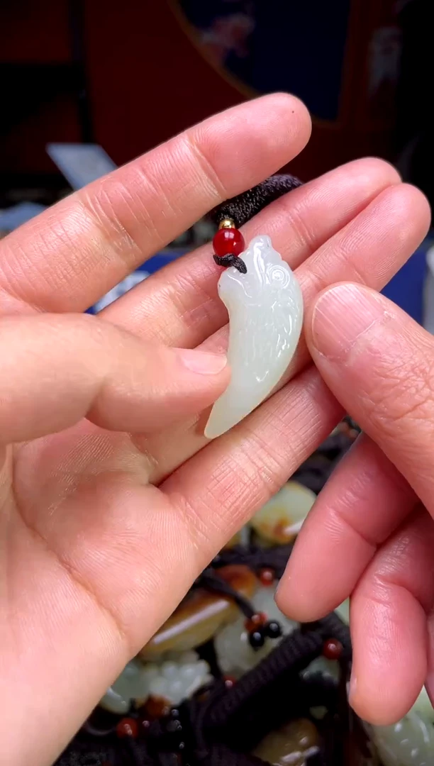 【闪购商品】和田玉颈饰未镶嵌1