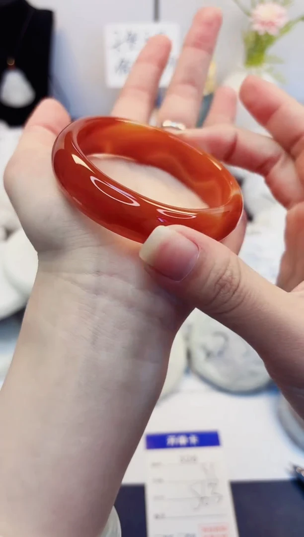 【闪购商品】石英质玉手镯未镶嵌326-玛瑙-圈口56