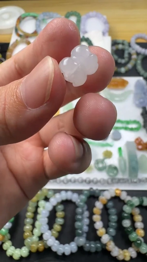 颈饰未镶嵌翡翠【闪购商品】 天然翡翠