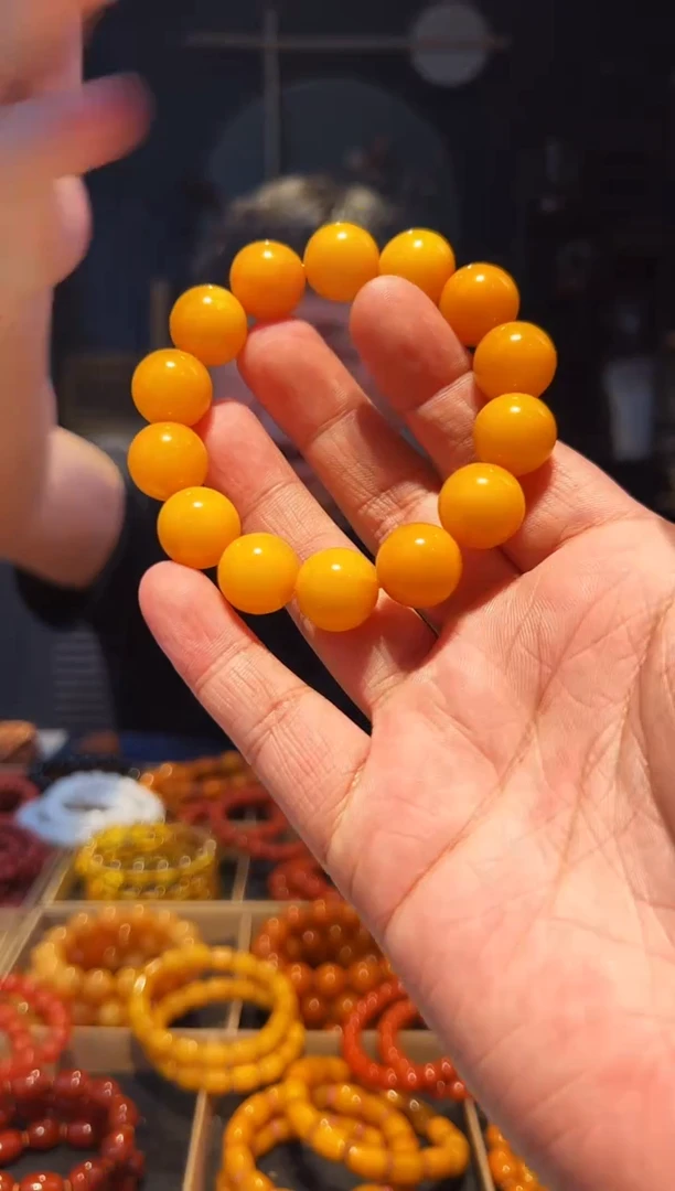 手串蜜蜡未镶嵌15+帝王
