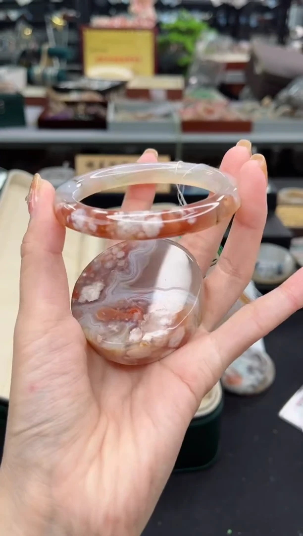 【闪购商品】石英质玉手镯未镶嵌57圈口（赠品镯心）6504003