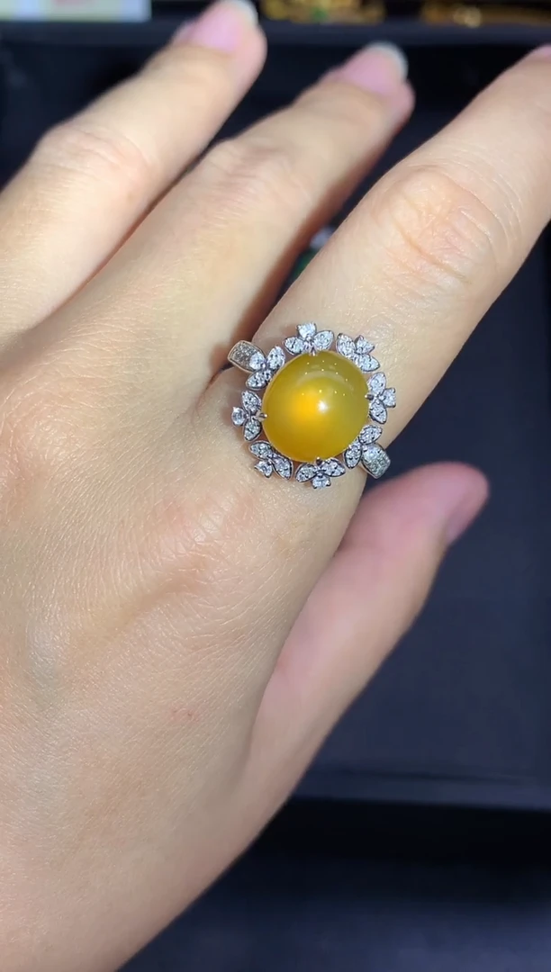 18K金镶嵌戒指翡翠717-中国好珍宝