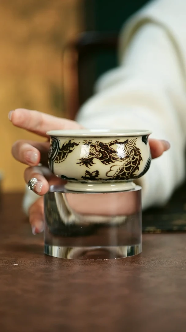 【闪购商品】《渐升堂》釉里金   如是杯杯