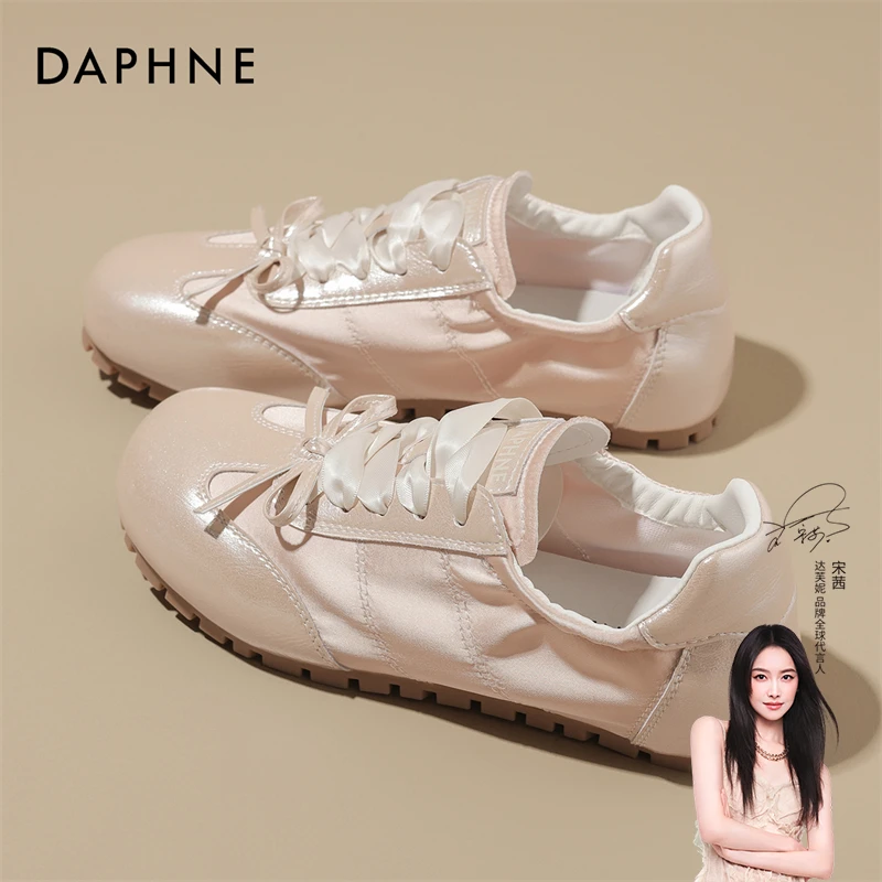 达芙妮少女风洋气圆头单鞋女春季蝴蝶结轻便软底运动休闲鞋阿甘鞋