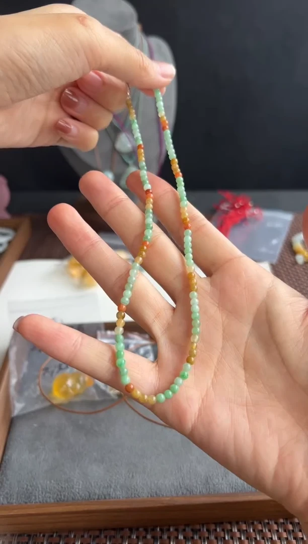 翡翠未镶嵌颈饰706买断