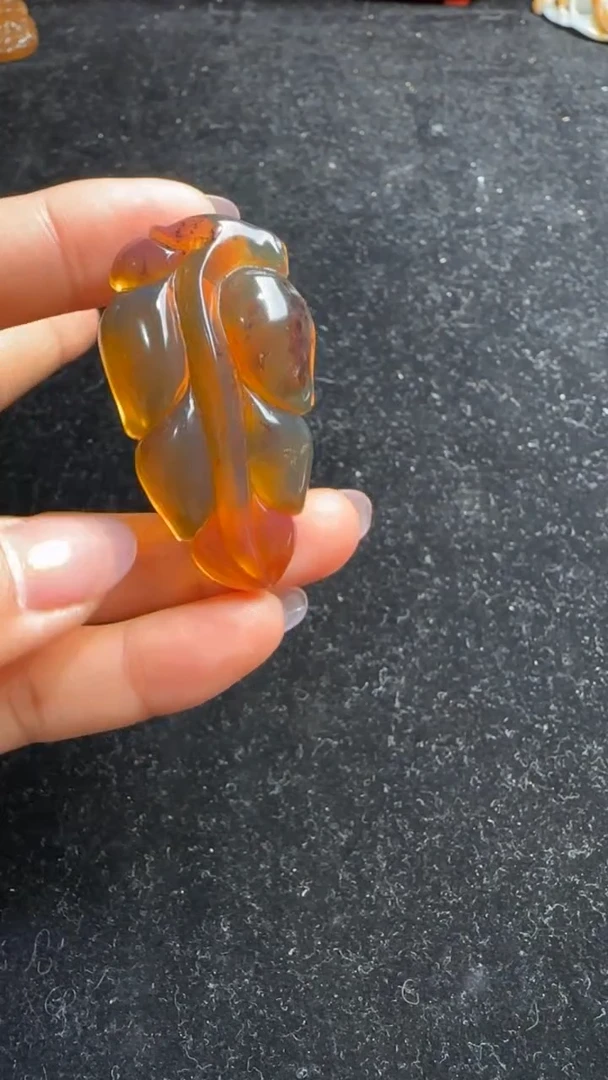 【闪购商品】琥珀颈饰未镶嵌30254781