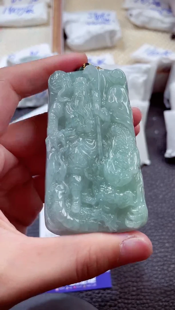 颈饰未镶嵌翡翠00003029