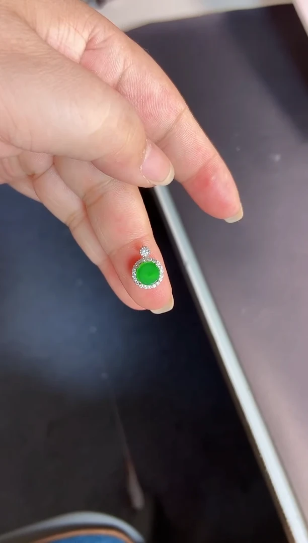 吊坠(不含链)银S925镶嵌翡翠1