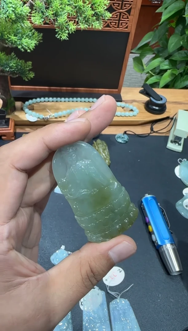 未镶嵌挂件翡翠A货翡翠多样性孤品