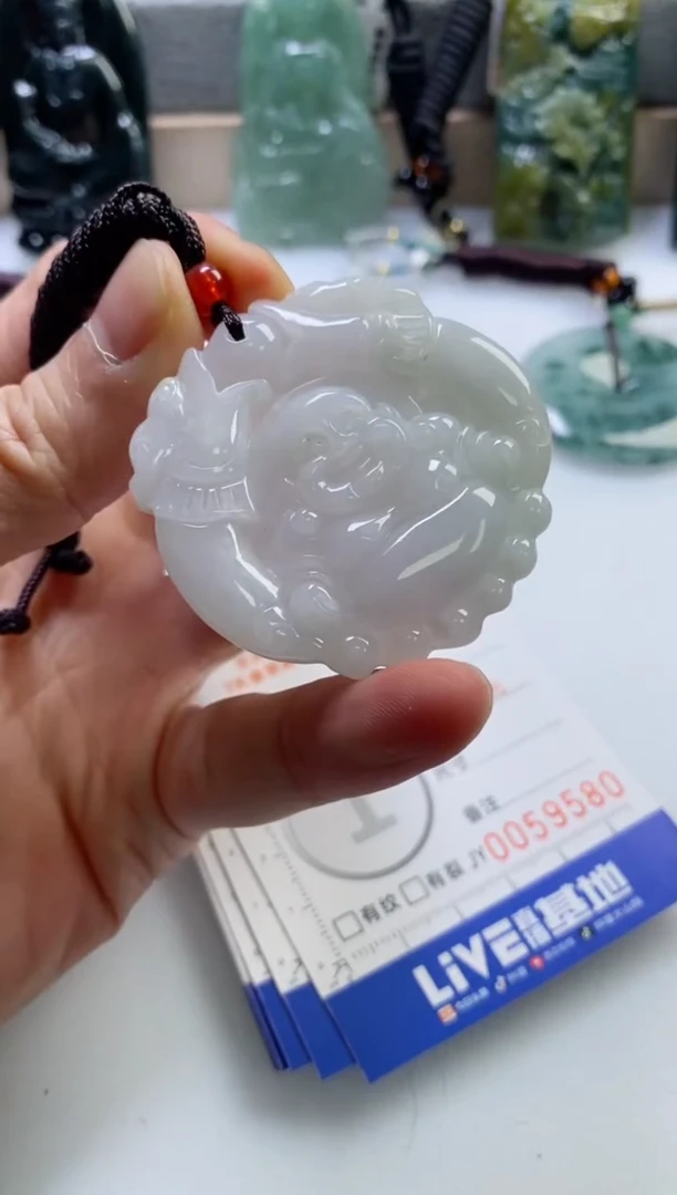 【闪购商品】翡翠挂件未镶嵌