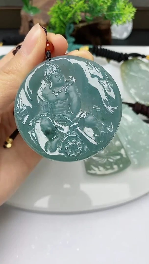 【闪购商品】翡翠颈饰未镶嵌