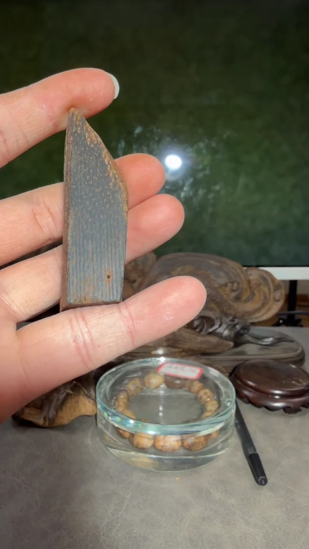 沉香吊坠多样性发一