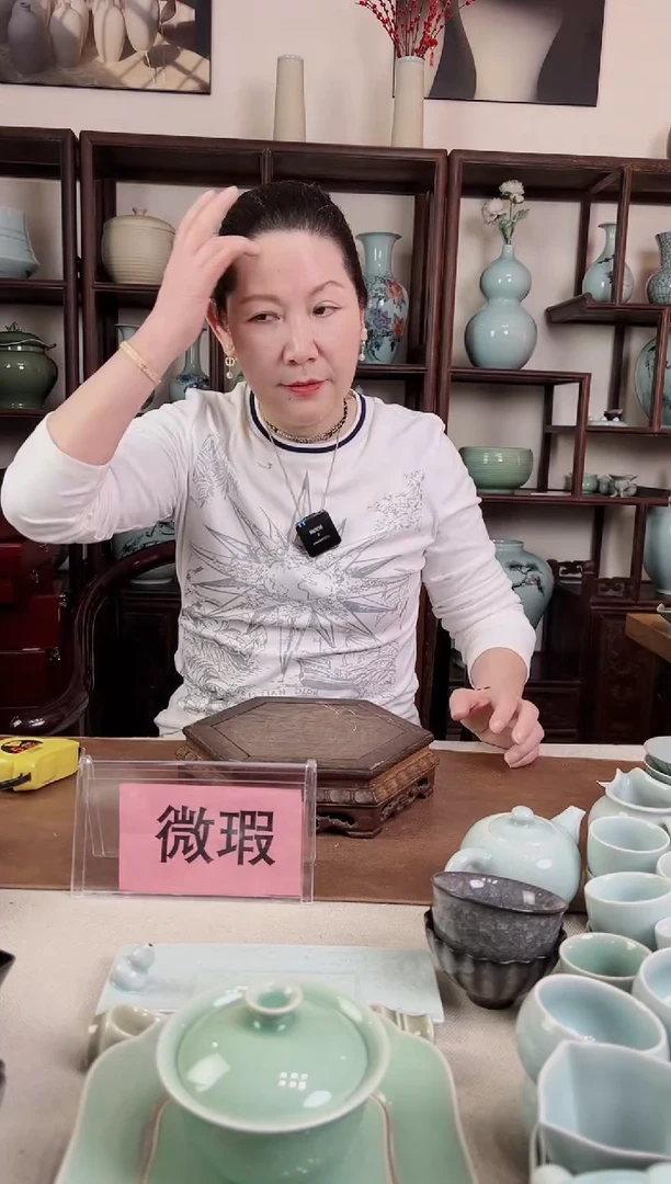 【闪购商品】杯微瑕 纯手工 哥窑 大笔筒