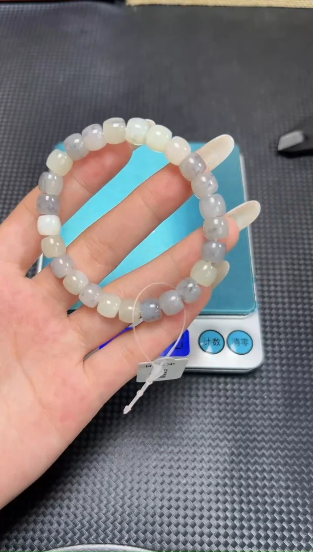 未镶嵌手串和田玉398