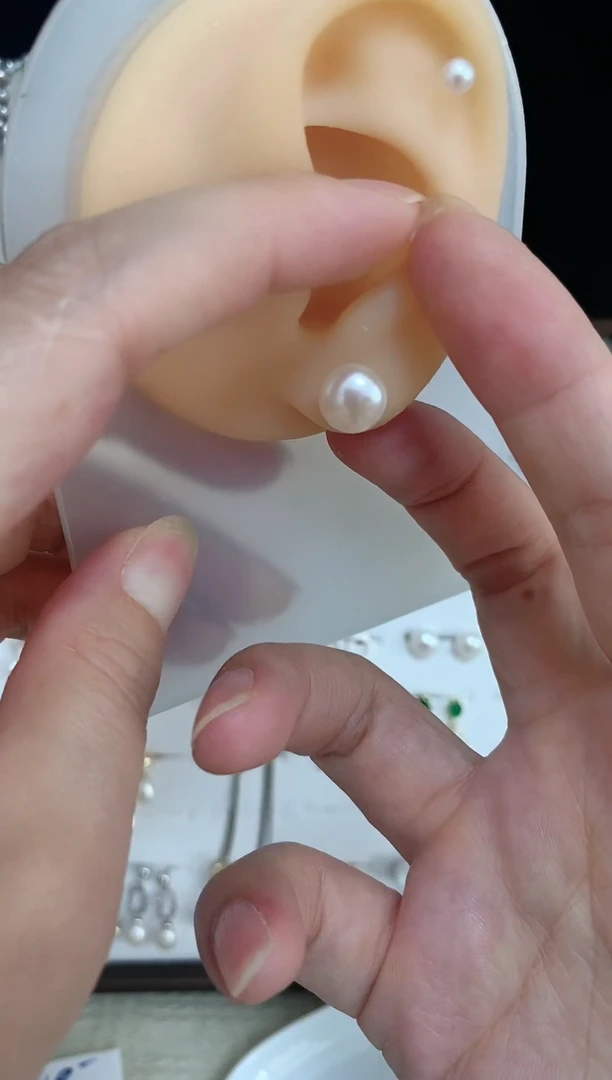 合金耳饰淡水珍珠110