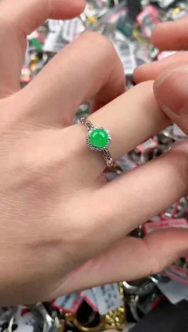 银S925镶嵌戒指翡翠333             9